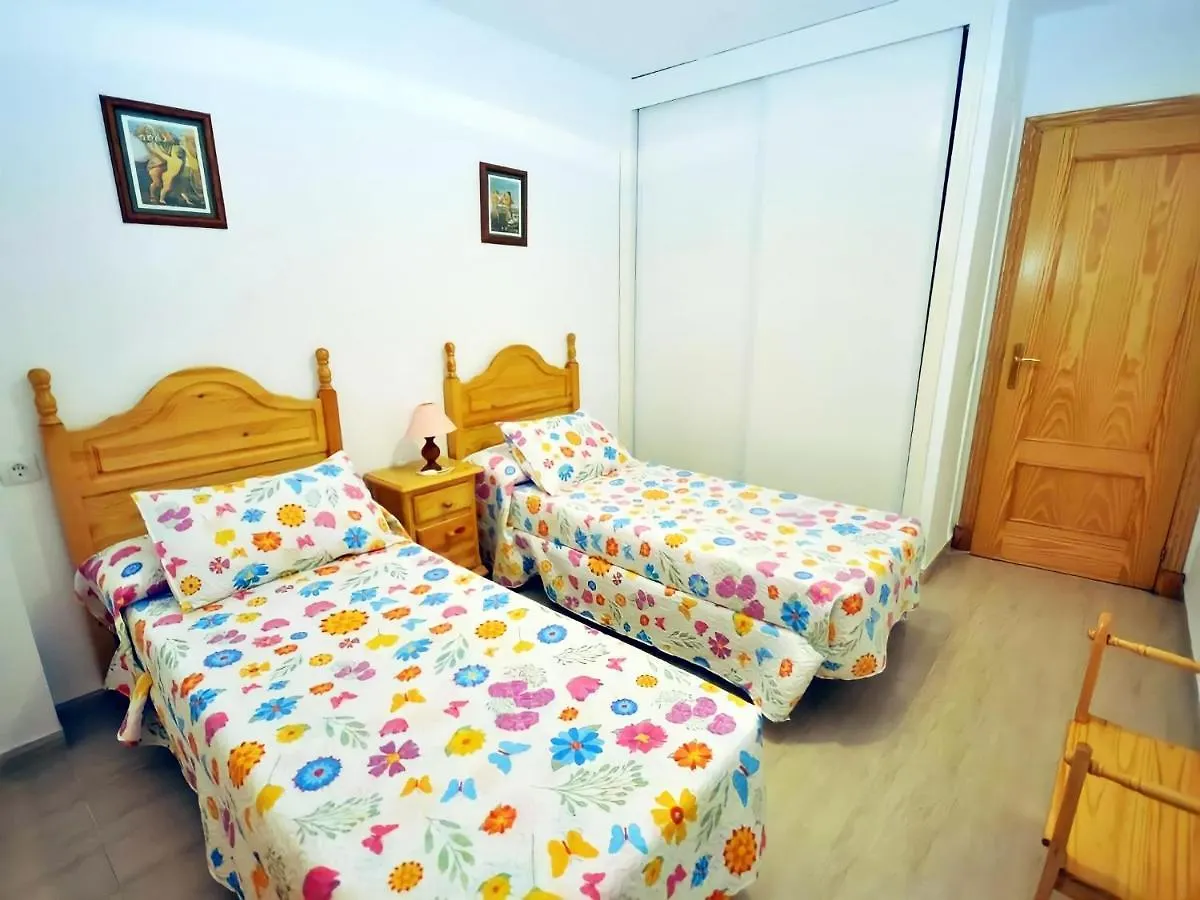 Apartment Apartamento Junto Al Mar Piscina Solo Familias Conil De La Frontera