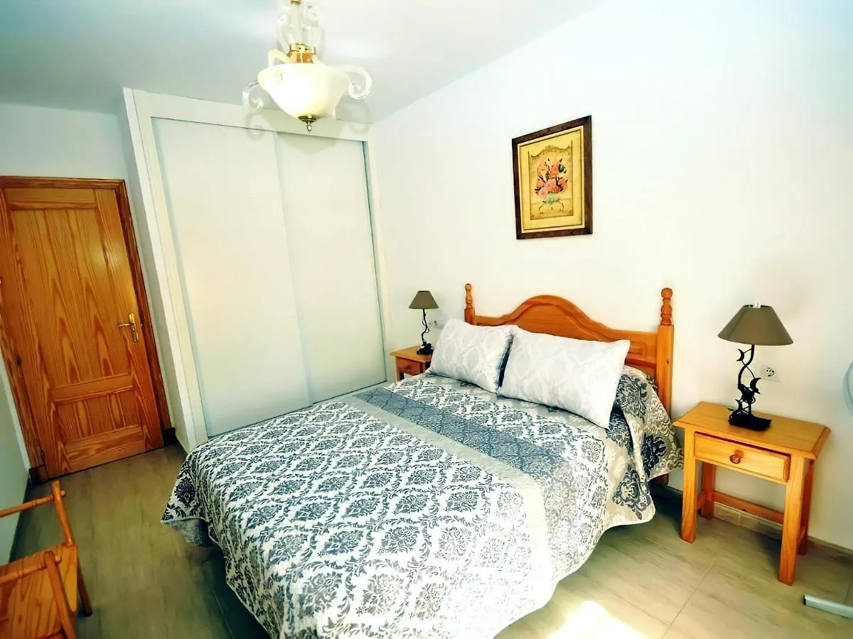Apartamento Junto Al Mar Piscina Solo Familias Conil De La Frontera Spain