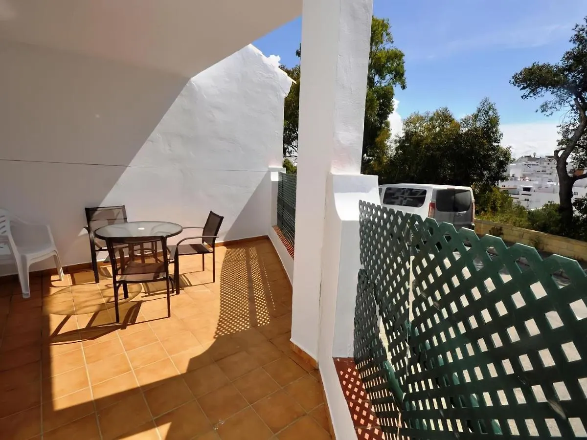 Apartamento Junto Al Mar Piscina Solo Familias Conil De La Frontera 0*,  Espanha